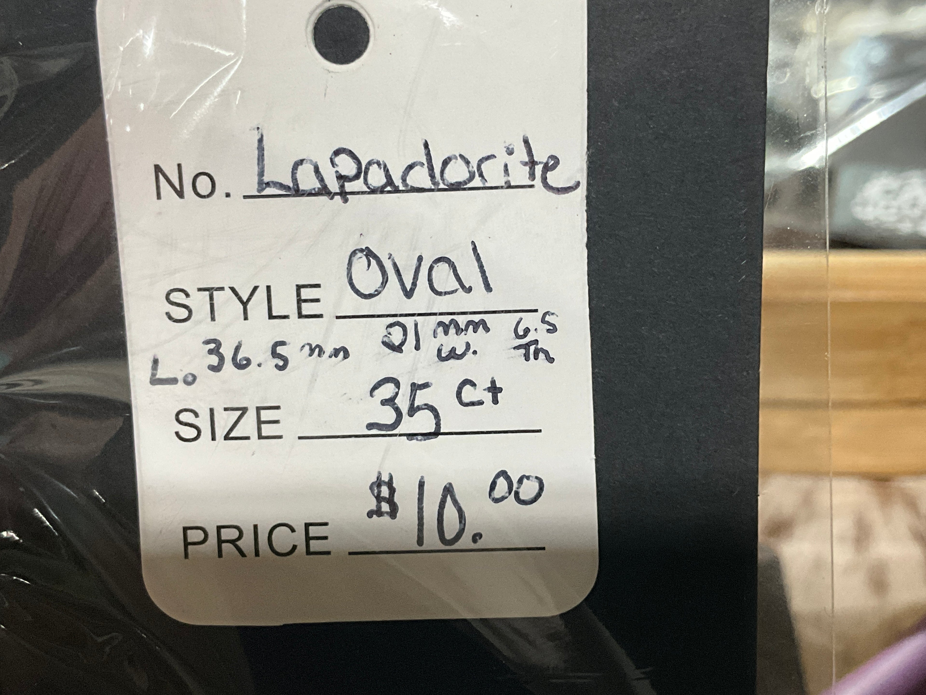 Lapadorite